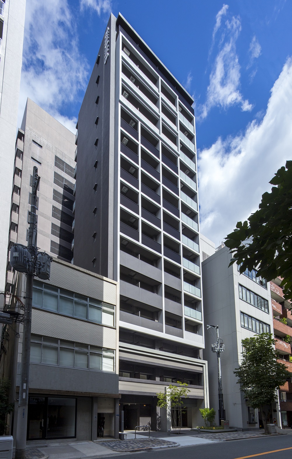 スワンズシティ大手前レーヴェ